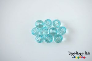 10 mm-es csiszolt gömb akrilgyöngy - világoskék