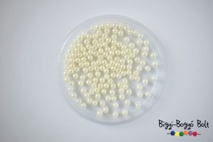 4 mm-es viaszgyöngyök - gyöngyház fehér