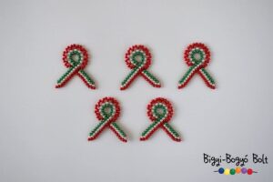 Kokárdás gyöngyfűző csomag készek